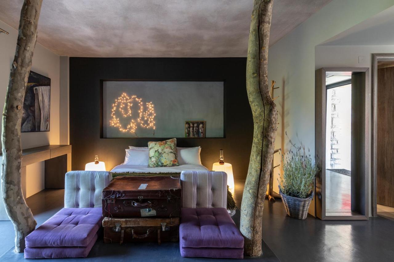 Oniropetra Boutique Hotel Karpenisi Bagian luar foto
